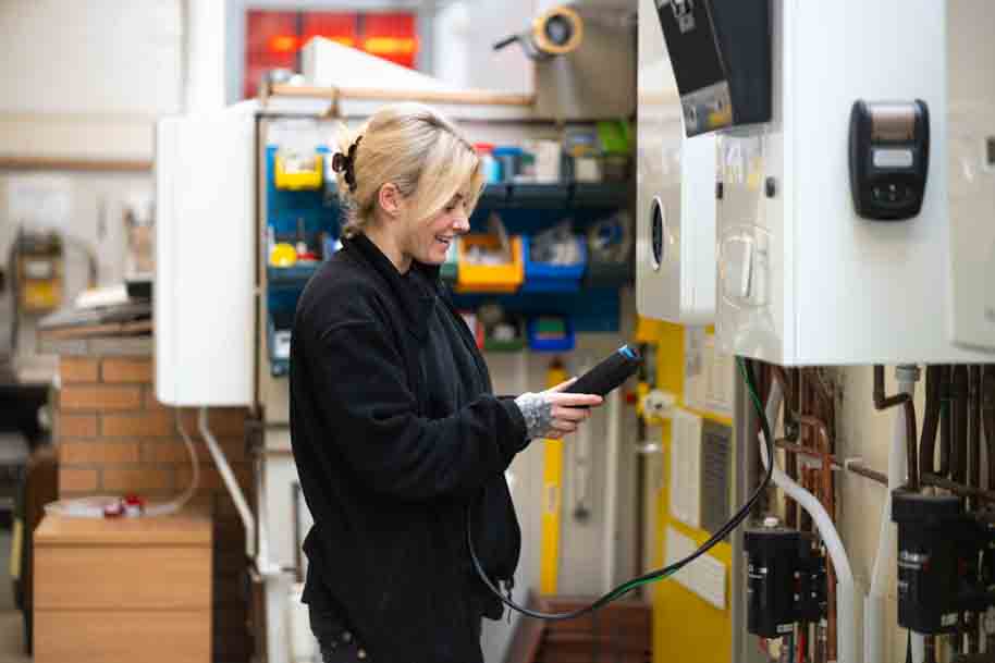 Female Plumbing student