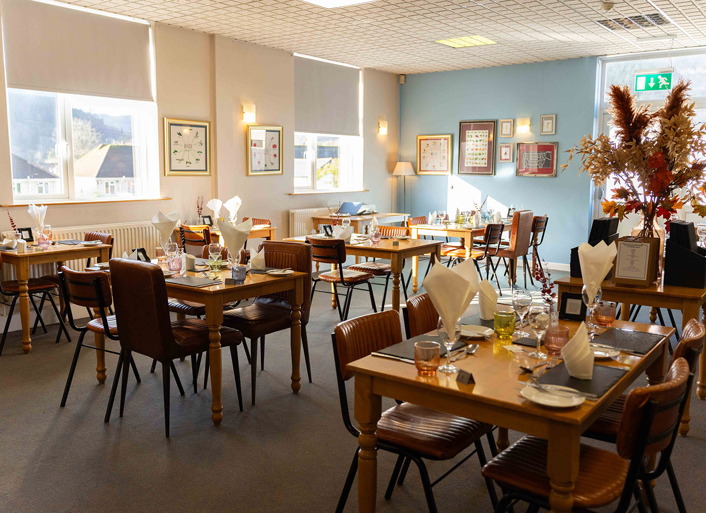 Morels Restaurant - Seating